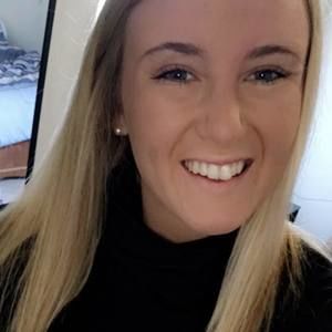 Meet your Posher, Carly